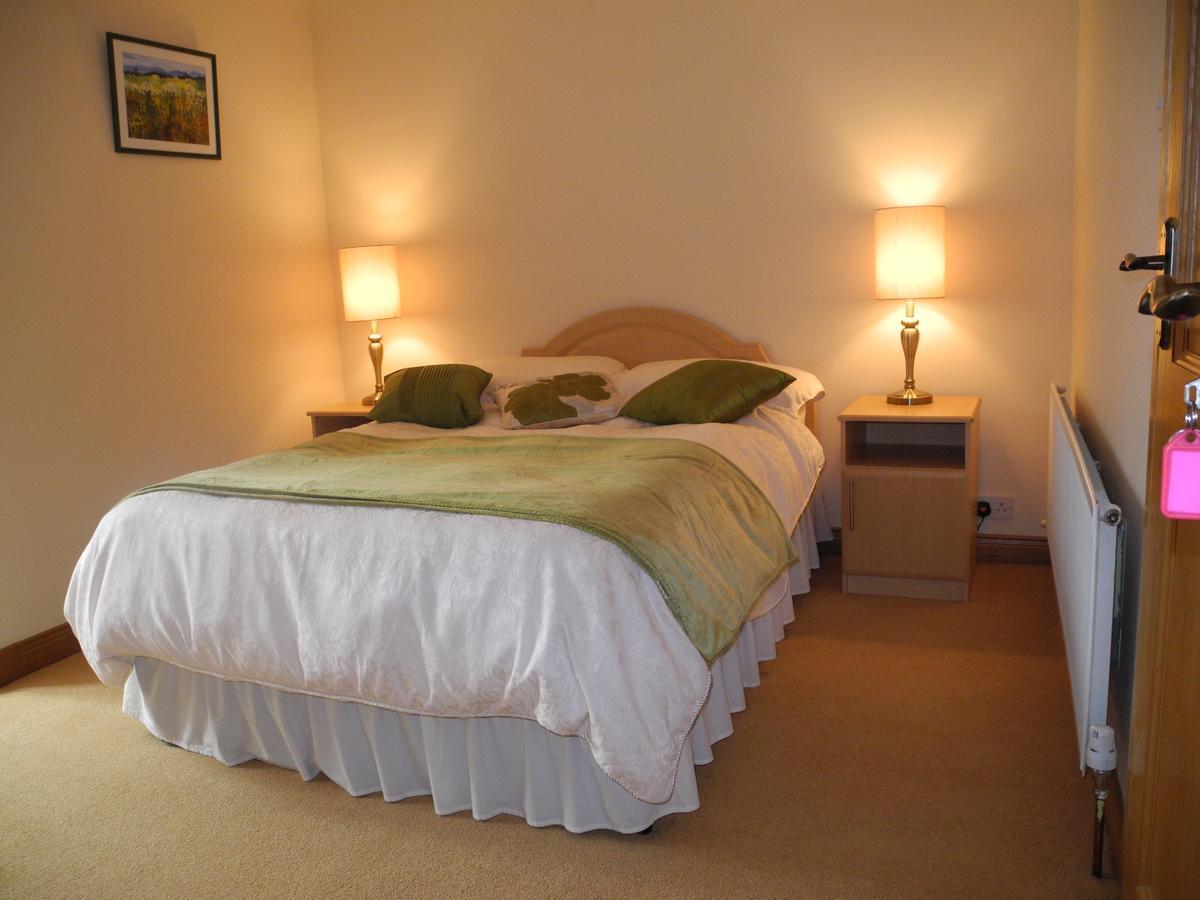 Atlantic 'N' Riverside B&B Easkey Buitenkant foto