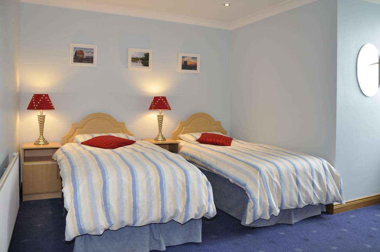 Atlantic 'N' Riverside B&B Easkey Buitenkant foto